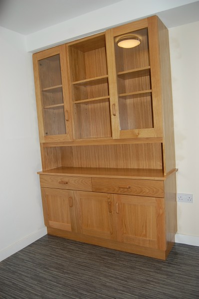 display cabinet