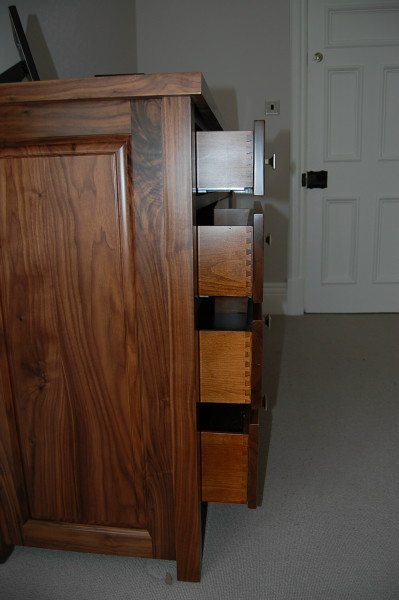 dovetail drawers